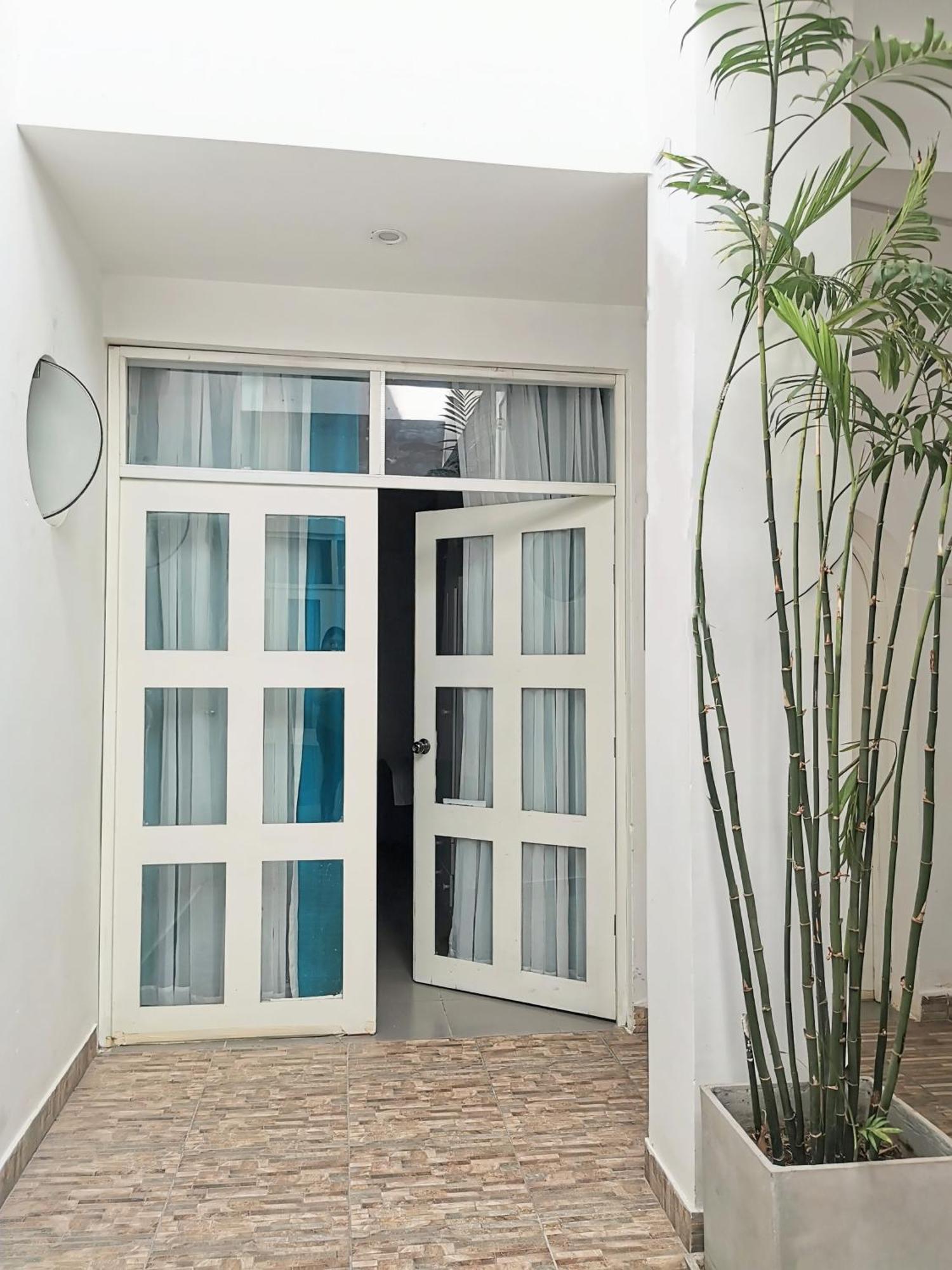 Aquamarine Paracas Beach Hostal Экстерьер фото